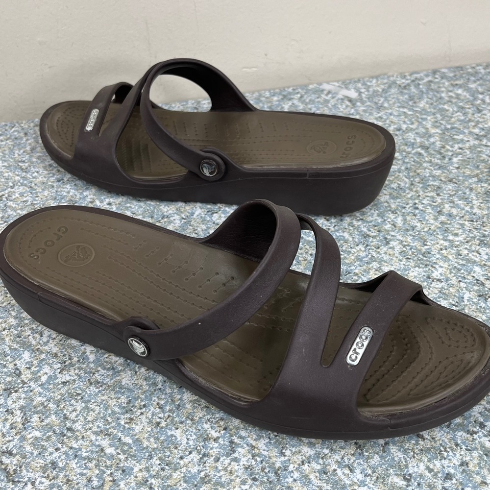 Crocs Patricia Wedge Sandals Womens Size 9 Brown Croslite Multi Strap Slides